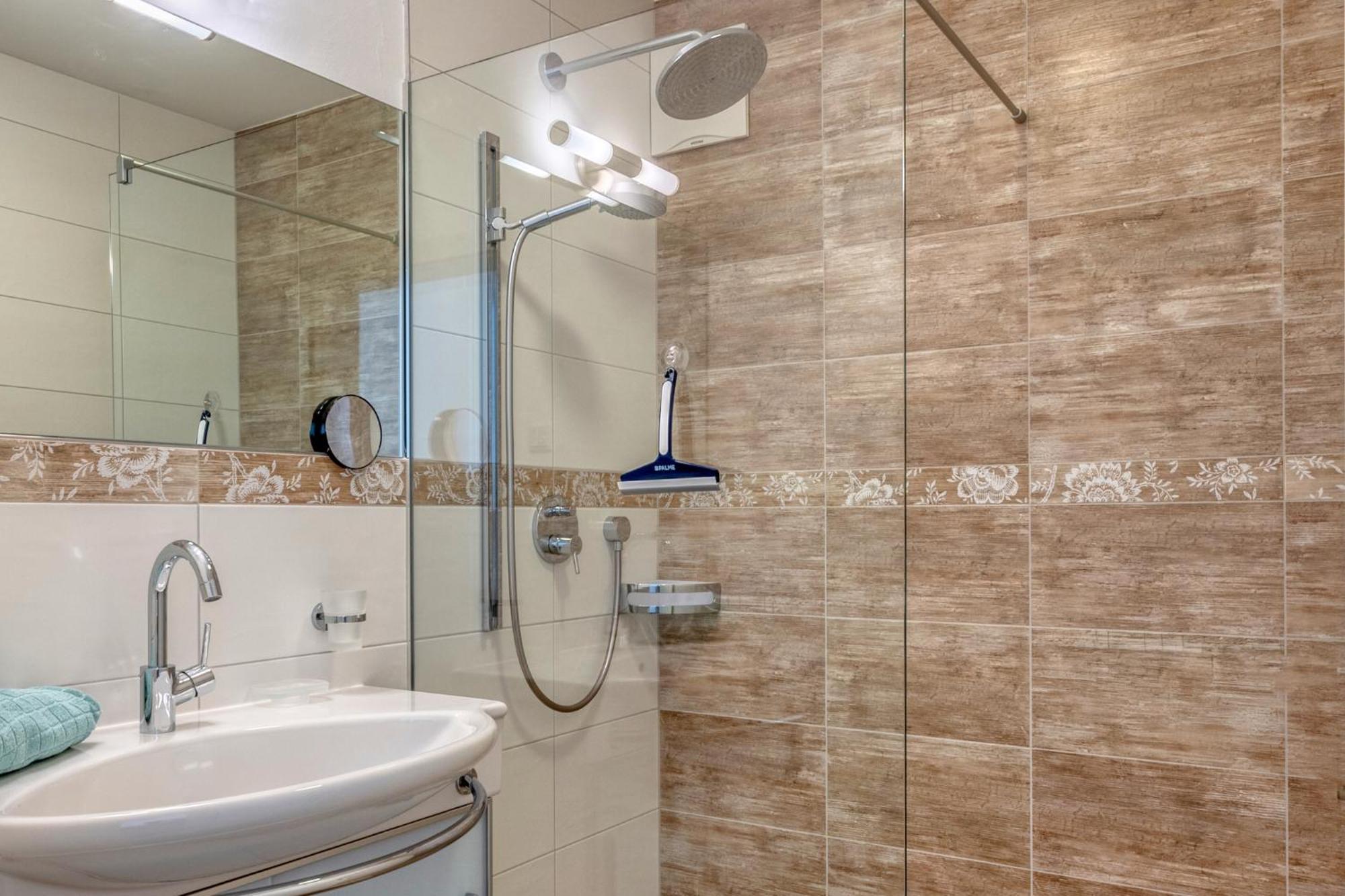 Appartement Eichenhof Top 10 Zell am See Luaran gambar